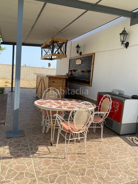 Foto 157894b8-9a2c-4de0-9f07-8d2b40520dc0. Location chalet avec parking piscine dans Los Gallos Chiclana de la Frontera