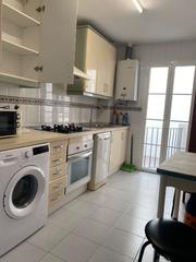 Location Appartement à Núcleo urbano. Se alquila magnifico piso en chiclana de la frontera