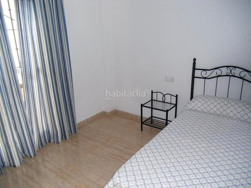 Foto 210afabb-1f48-4d82-beb8-ffdc4dbd51f5. Rent flat with parking in Núcleo urbano Chiclana de la Frontera