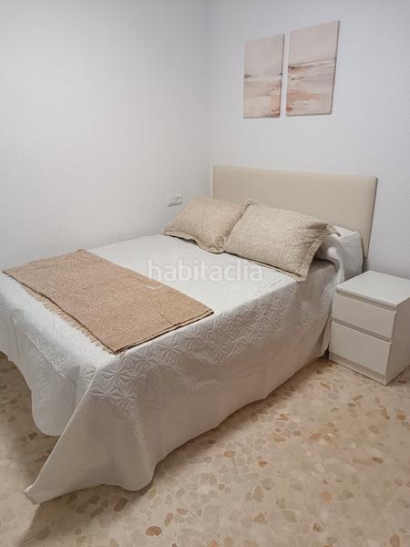 Foto b89760e1-c841-43d0-8032-18124be1d3a8. Rent flat in Núcleo urbano Chiclana de la Frontera