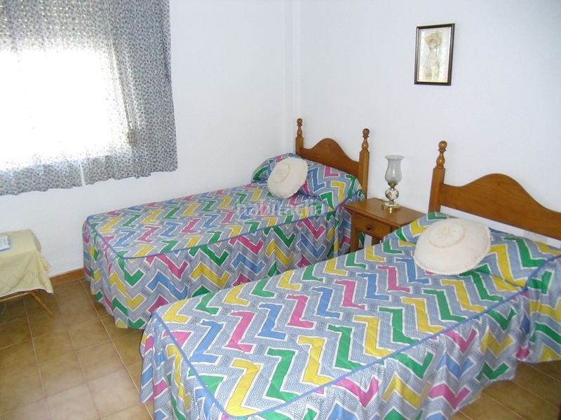 Foto 75d9dfe6-f934-47e9-9d06-4f4f02eca94c. Miete etagenwohnung in Núcleo urbano Chiclana de la Frontera
