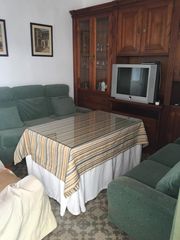 Location Appartement à Plaza mayor 3. Se alquila apartamento en chiclana de la frontera