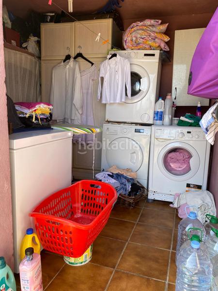 Foto 7e03b95c-5c93-4135-b0dc-1d26664f6e71. Chalet se venden dos chalets en Las Lagunas - Campano Chiclana de la Frontera