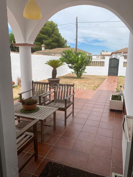 Foto 92c23d7e-63f7-4460-b902-ce8057932dc8. Xalet amb aparcament piscina a Los Gallos Chiclana de la Frontera