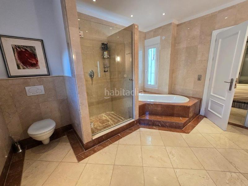 Foto fc46515e-4b96-4eff-b5e8-9181f9d56f9d. Casa en Río Real Marbella