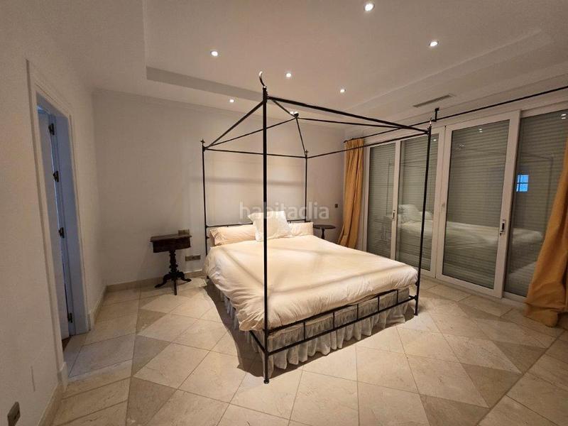 Foto 381749dd-c778-4e22-953a-701fb4aca0f1. Maison avec chauffage parking piscine dans Río Real Marbella