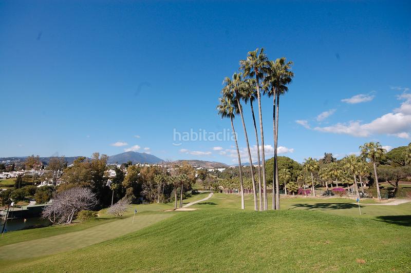 Foto 1110964b-30ba-41ae-88f1-0d1c78b333a2. Casa amb calefacció aparcament piscina a La Dama de Noche - La Alzambra Marbella