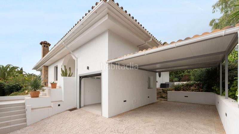 Foto ab36e7e6-029c-4e86-aa64-279156f36531. House with heating parking pool in Santa María Marbella