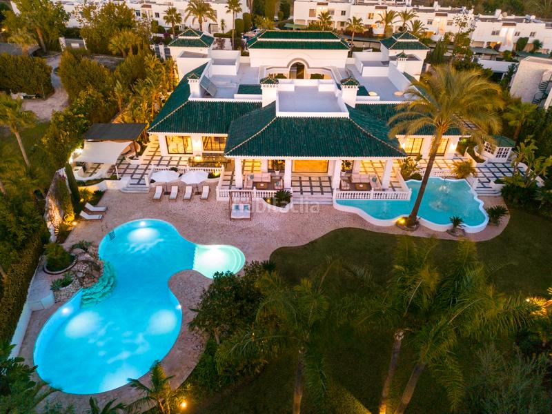 Foto 2127733e-a937-4039-b586-90c8e585e767. Casa con riscaldamento parcheggio piscina in Aloha Marbella