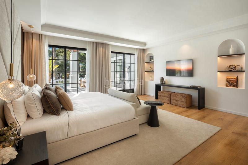 Foto db25d4f5-897b-472e-aadd-36d134895815. House with heating parking pool in Aloha Marbella