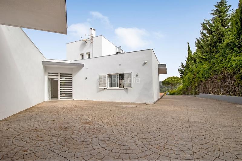 Foto 895ed660-7702-4080-9640-544b02cbc800. Xalet a urbanización las lomas 80 a Sotogrande costa Sotogrande