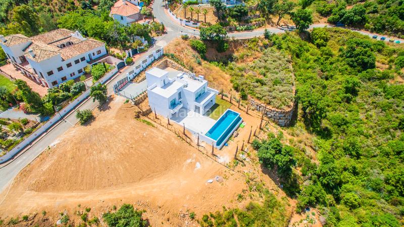 Foto ca5fb90f-9063-48d3-9dff-5da118d0ab1b. Casa en Ojén