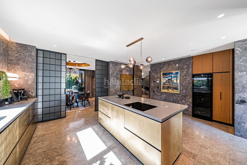 Foto f2a879d6-4295-46f5-a2c5-ed23c63c1a11. Casa con riscaldamento parcheggio piscina in Guadalmina Baja Marbella