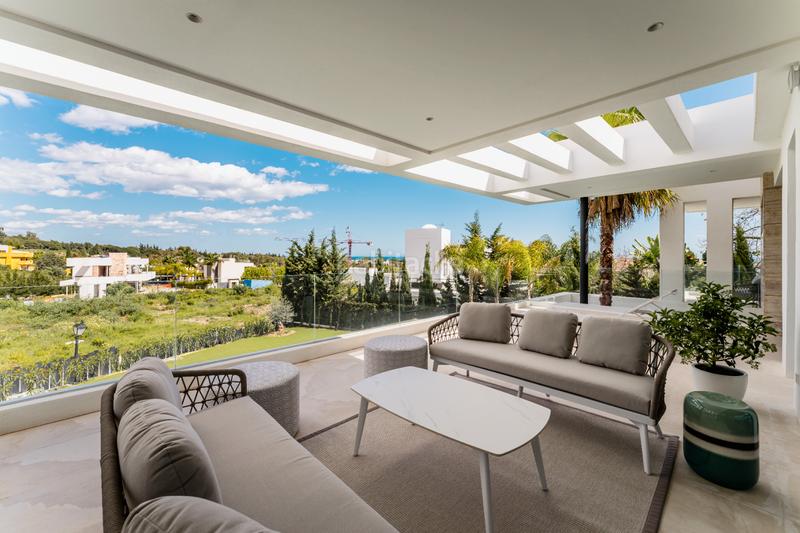 Foto 2b235862-6e9b-4630-8c8d-143c38e08ae1. Casa amb calefacció aparcament piscina a Nagüeles Alto Marbella