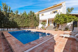 Casa adossada a San Pedro de Alcántara Pueblo