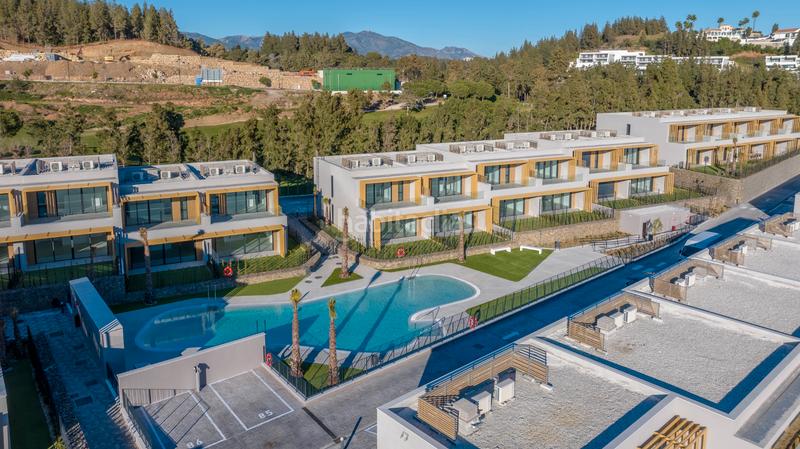 Foto 4e048c47-9e9a-4644-941d-3ac6ef769589. Casa adosada en El Faro de Calaburra - Chaparral Mijas