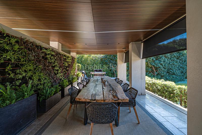 Foto 771a9c74-93e6-40e9-bad1-e6c1f09b2041. House with heating parking pool in Guadalmina Baja Marbella