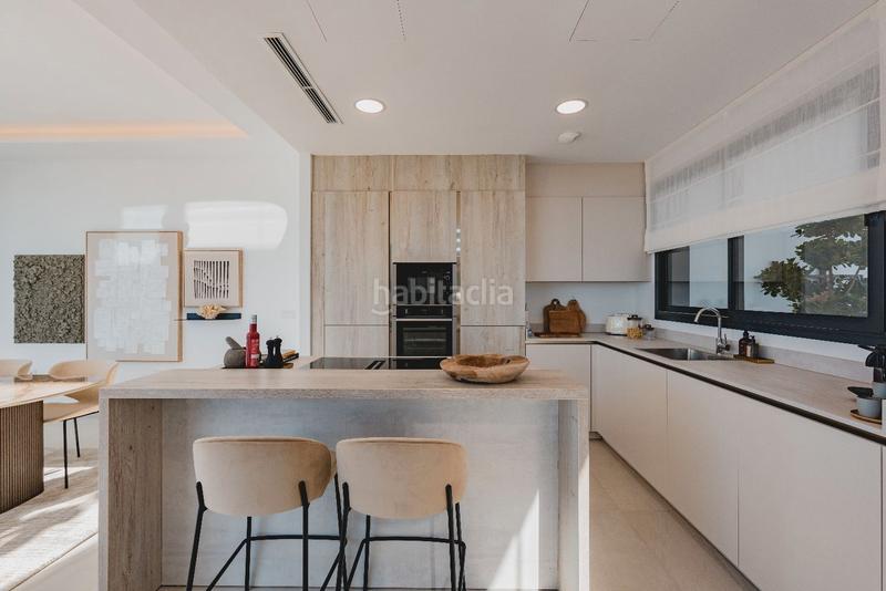 Foto d3463817-5f9a-4ff5-87b8-9b58e48c6628. Maison jumelée avec chauffage parking piscine dans Río Real Marbella