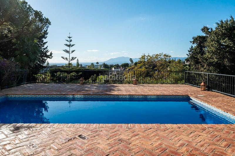 Foto d5a8fac7-456a-491a-bdea-ca8192cdf4f6. Casa amb aparcament piscina a El Rosario - Ricmar Marbella