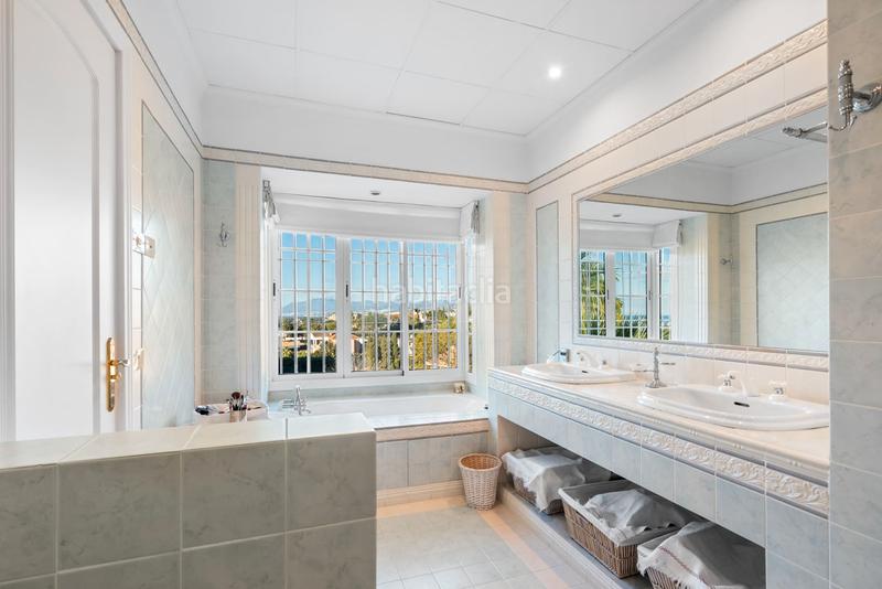 Foto da459e78-3ba6-4976-9f44-e8ac9436f0b6. Casa amb aparcament piscina a El Rosario - Ricmar Marbella