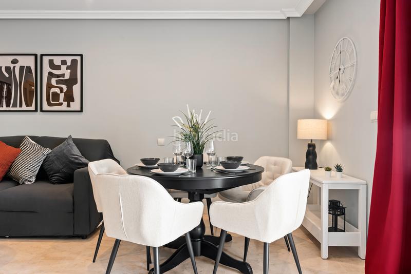 Foto 501883d0-95f7-4581-bad0-ffb39f14d2d1. Apartament amb calefacció aparcament a La Concha - Resina Golf Estepona