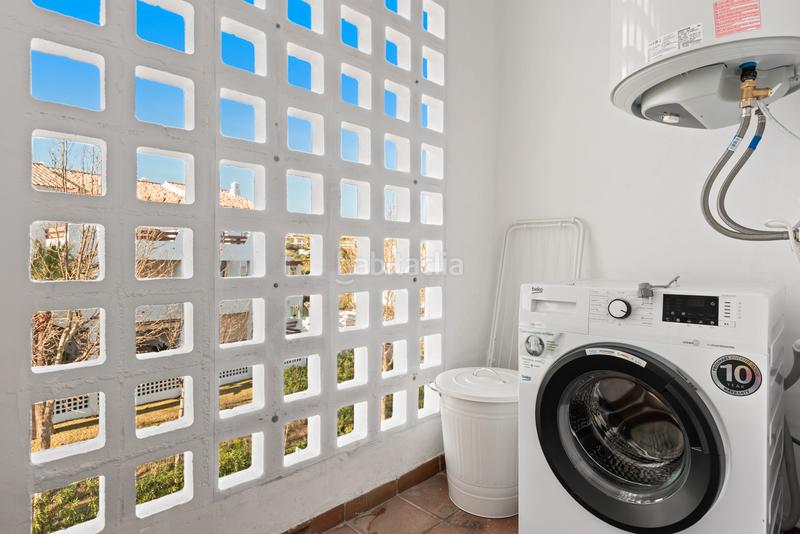 Foto 1bf8c963-45e6-40f2-8ff4-f5a2f7dcdefb. Appartement mit heizung parking in La Concha - Resina Golf Estepona