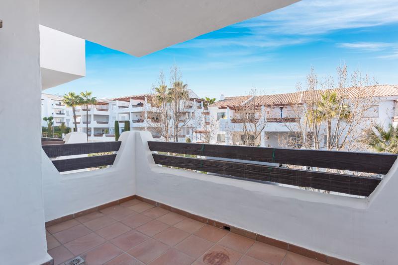 Foto 29618635-74ad-4b43-baec-3d8904868c61. Appartement mit heizung parking in La Concha - Resina Golf Estepona
