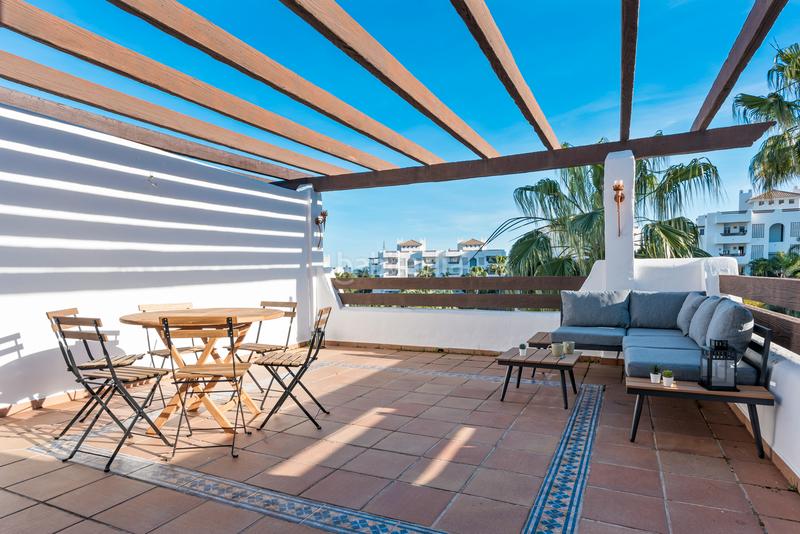 Foto feac4af6-cfa1-41c5-b731-207dec1108d7. Appartement mit heizung parking in La Concha - Resina Golf Estepona