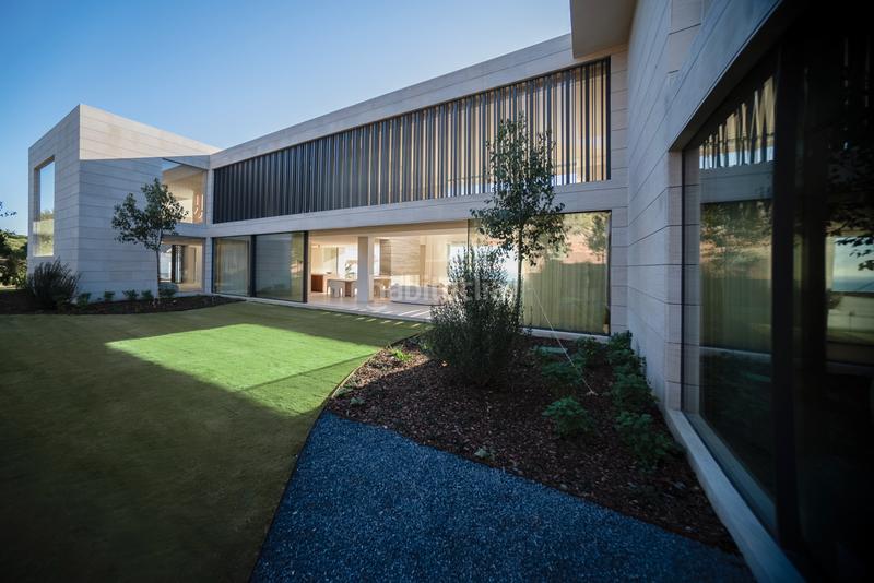 Foto 433e1d9a-456d-4f4d-9c35-90fbad1d1249. Chalet in av/ la reserva s/n in Sotogrande alto Sotogrande