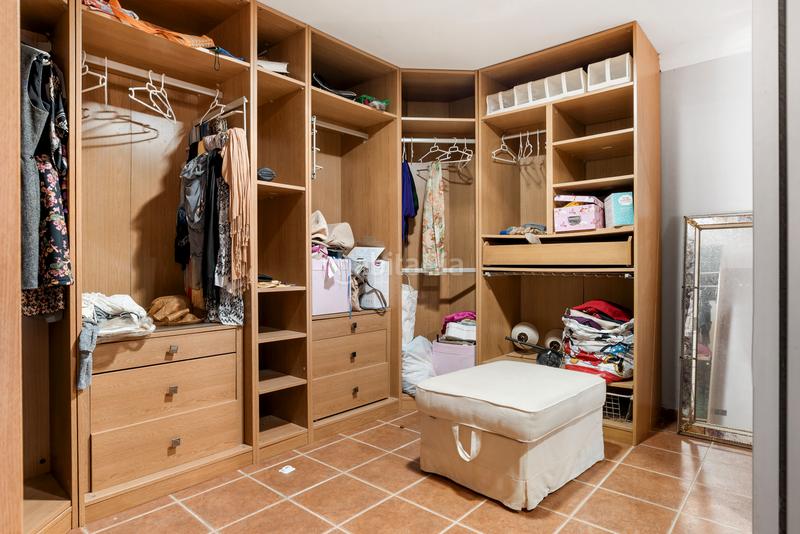 Foto 1d2b1245-3865-474e-a11e-1377edfec519. Maison avec parking piscine dans Guadalobón Estepona