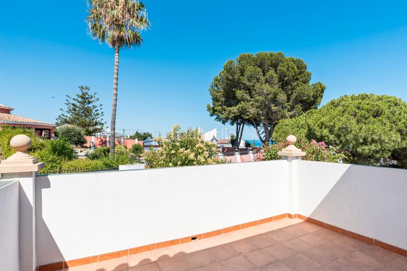 Foto 42f42233-6878-46f0-856c-f49e4f756fdf. Maison avec parking piscine dans Guadalobón Estepona