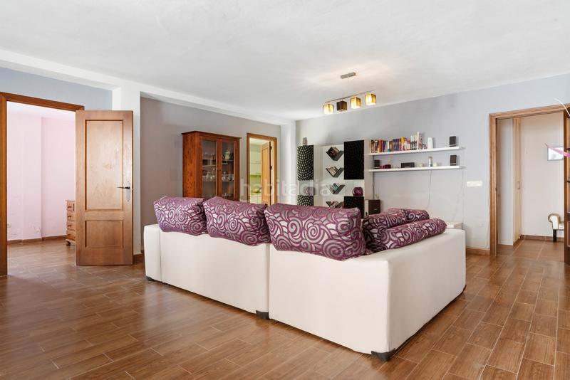 Foto 9079bc57-bcd5-4d22-b731-f81ede3898e1. Maison avec parking piscine dans Guadalobón Estepona