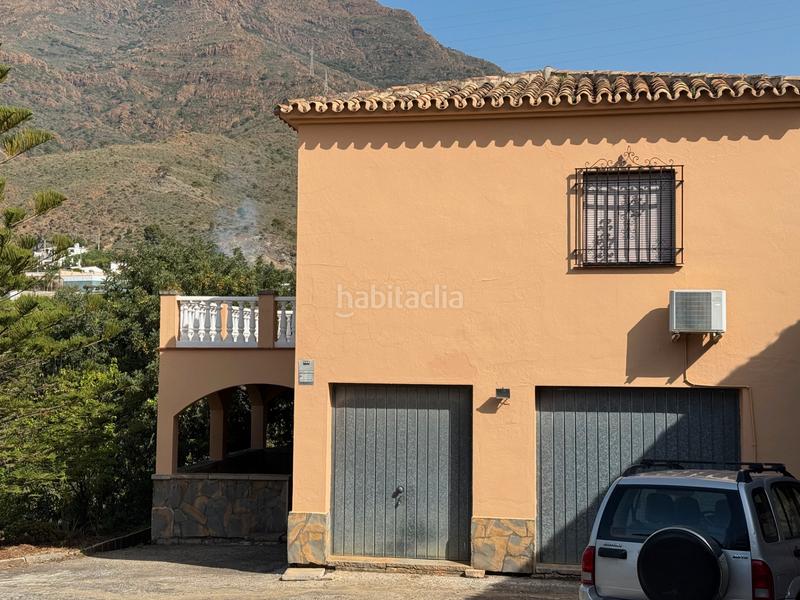 Foto faade663-f6a1-46be-9428-87a18f0b926f. House with parking pool in altos de Estepona Estepona