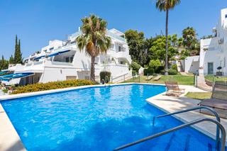 Apartamento en Nueva Andalucía centro