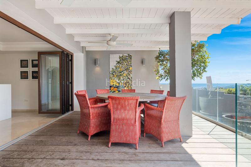 Foto 554a6f0b-f100-4144-9b2b-a09c1c3aa6ea. Maison jumelée avec chauffage parking piscine dans La Quinta Benahavís