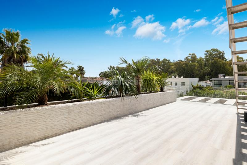 Foto 4ec7c3b2-ecee-4574-a433-a88d0c519a90. Casa en Nueva Alcántara Marbella
