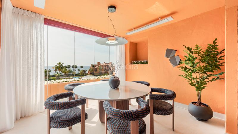 Foto 767b125f-481c-43e7-b6da-7e58552d9222. Apartment with heating parking pool in Zona de Punta Plata Estepona