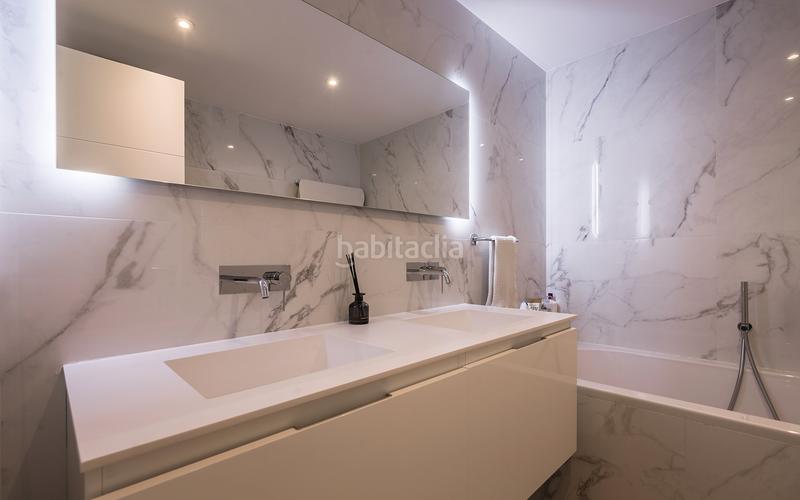 Foto 75ecb510-953b-4223-af2a-5f85aef265f7. Penthouse in calle los geraneos 1 in San Pedro de Alcántara Pueblo Marbella