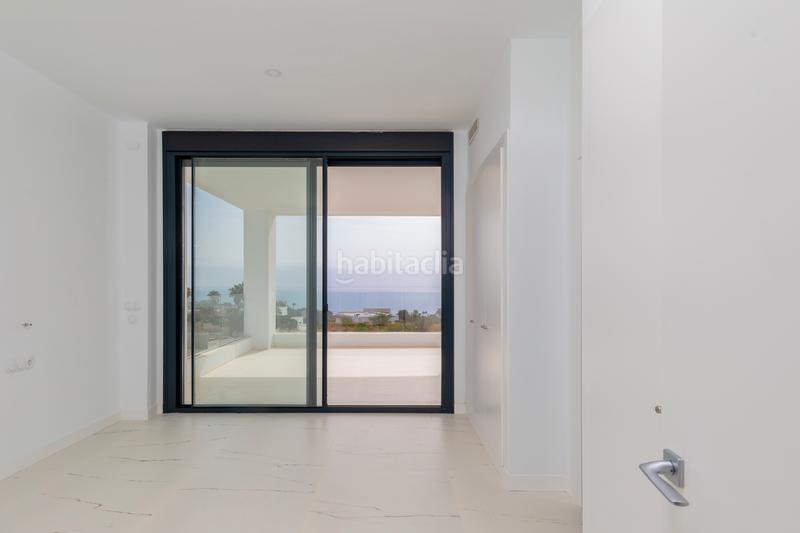 Foto 327d82bd-2c43-4aff-989e-36167bd6e2cc. Chalet en n/a villa moderna a estrenar en Manilva pueblo Manilva