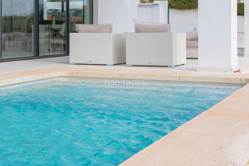 Foto cc577015-7296-4417-bfbc-b0e5dbe2c417. Chalet en n/a villa moderna a estrenar en Manilva pueblo Manilva