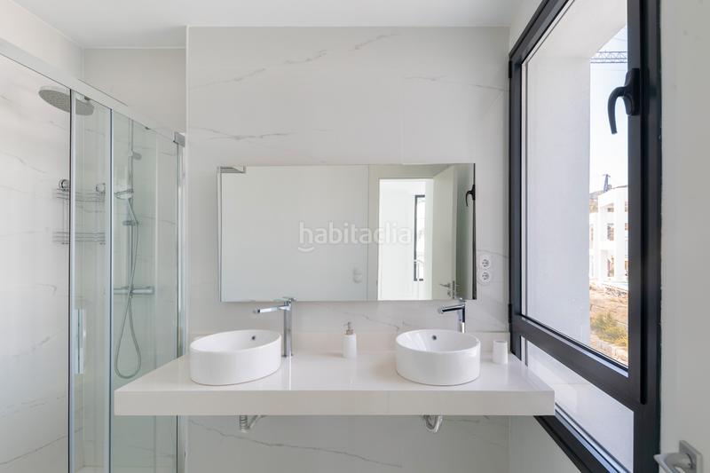 Foto de0a699f-b7a4-42a8-acdc-94e8a1758674. Chalet en n/a villa moderna a estrenar en Manilva pueblo Manilva