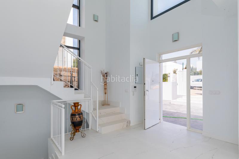 Foto de0cd2d6-09b3-49b5-a7df-06d7fb01238f. Chalet en n/a villa moderna a estrenar en Manilva pueblo Manilva