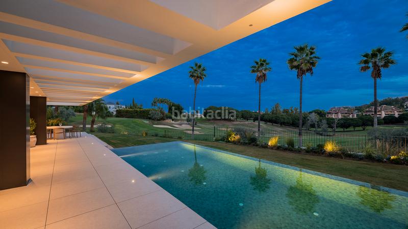 Foto 9a2a40ea-13f4-4529-936f-c8804bd97473. Haus mit heizung parking pool in La Dama de Noche - La Alzambra Marbella