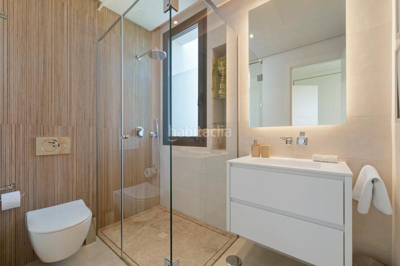 Foto 2bcecf54-c7fe-4d00-ab93-980ecdc65182. Casa con riscaldamento parcheggio piscina in lomas de Marbella club Marbella