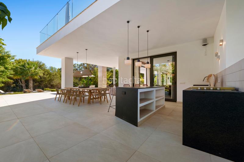 Foto d352fb7b-b5c4-4f6d-9844-6a4dbc619c60. Casa con riscaldamento parcheggio piscina in lomas de Marbella club Marbella