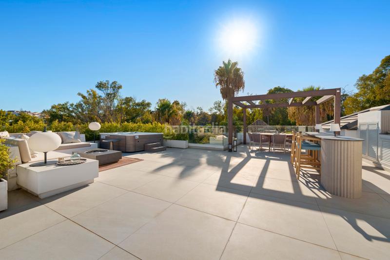 Foto ac8e3299-a6fa-4718-9694-4c6870c1e3b6. Haus mit heizung parking pool in lomas de Marbella club Marbella