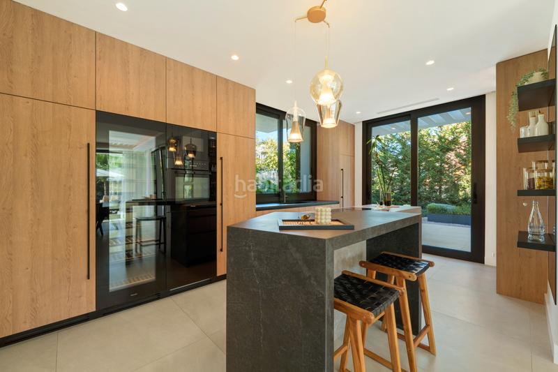 Foto 0ca6680b-82f8-40a3-a99e-d5cec7ed2cd7. Maison avec chauffage parking piscine dans lomas de Marbella club Marbella