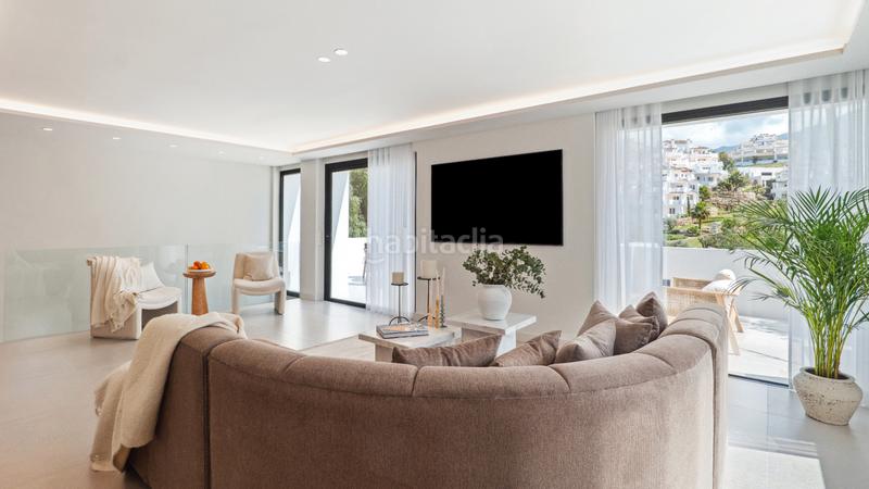 Foto 02a1f86f-d45b-418a-9be4-7c1bbce80dfa. Haus mit heizung parking pool in Los Naranjos Marbella