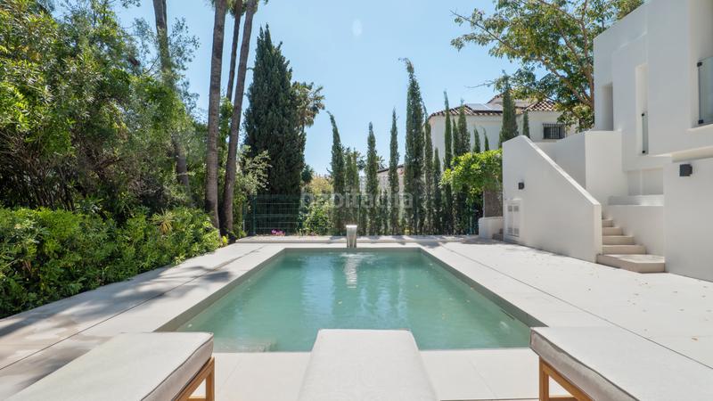 Foto 05b7cb58-615f-4761-ba87-a0232f5e048c. Haus mit heizung parking pool in Los Naranjos Marbella