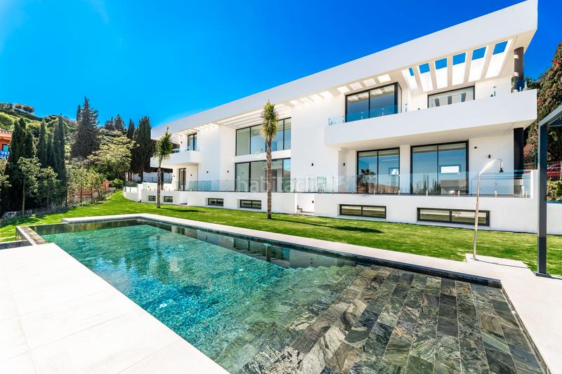 Foto 0464bbfd-f77c-47ba-85b6-e8d3219a033f. Maison avec chauffage parking piscine dans Paraiso - Barronal Estepona